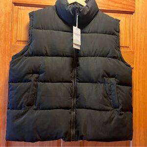 Woman's Plus Size Quilted Puffer Vest